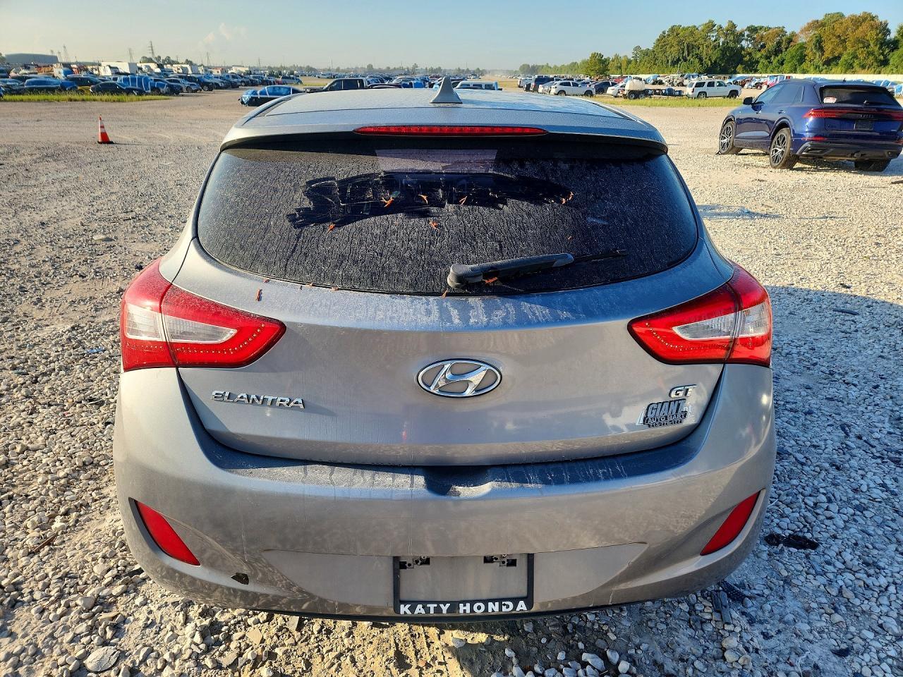 2015 Hyundai Elantra Gt Base - Фото 6