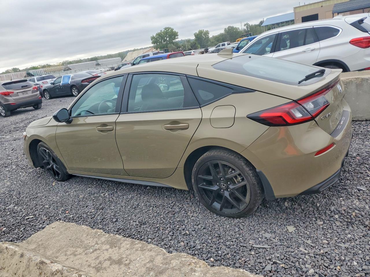 2025 Honda Civic Sport - Фото 2