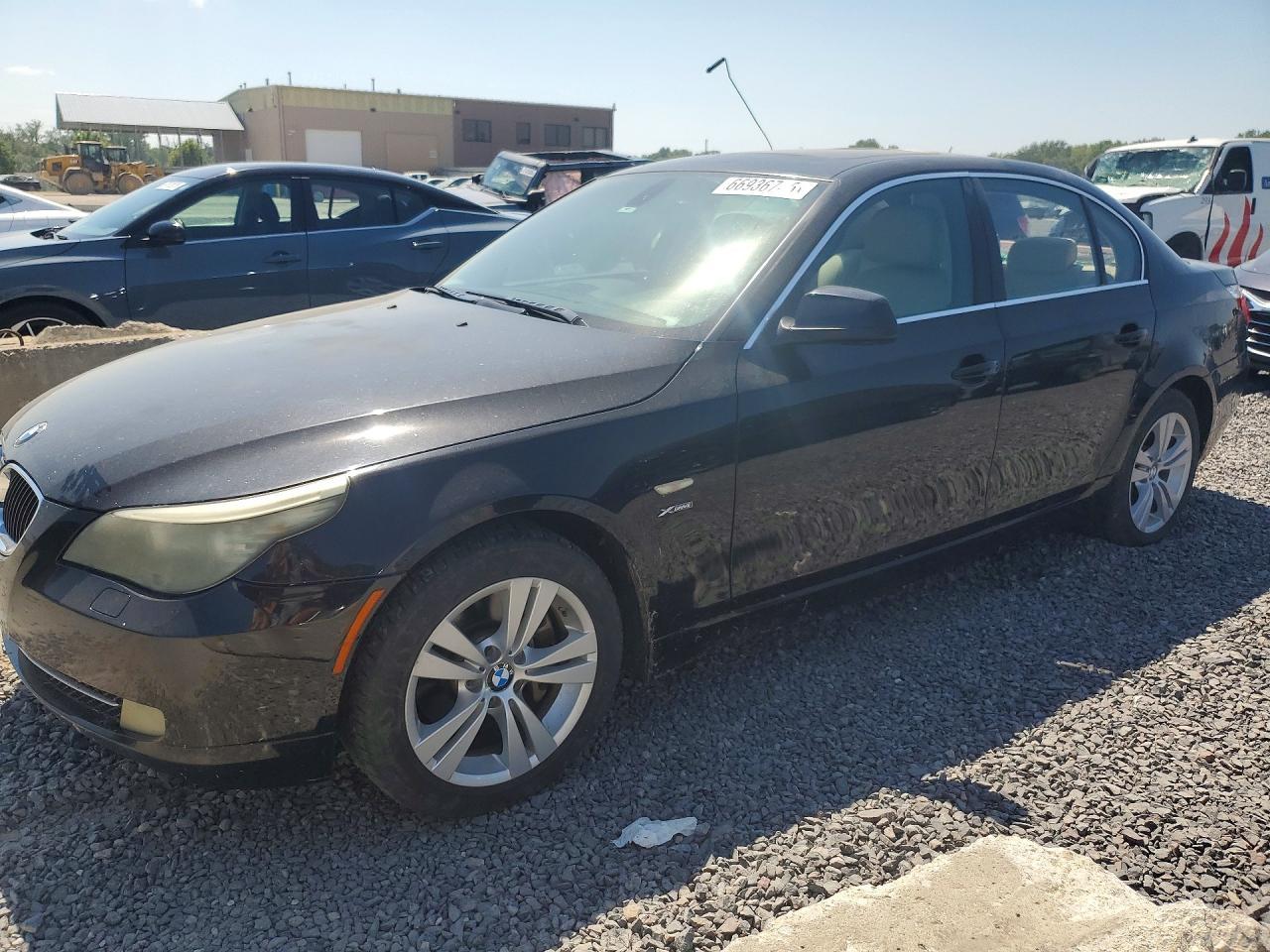 2010 BMW 528 Xi