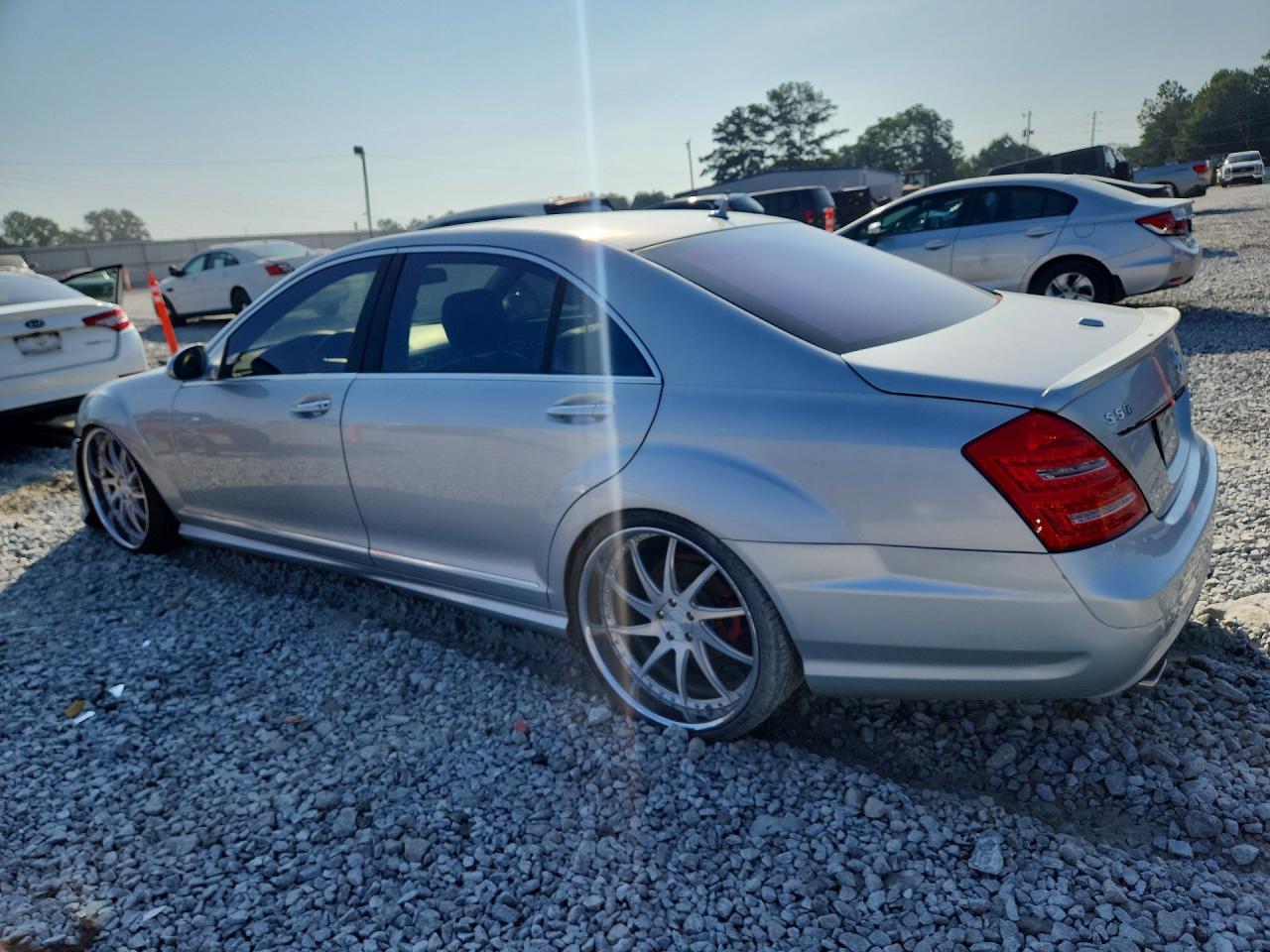 2007 Mercedes-Benz S 550 - Image 2