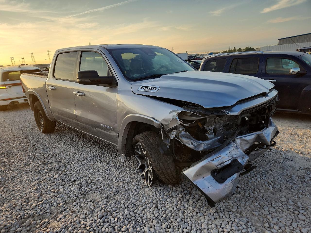 2025 Ram 1500 Laramie - Image 4