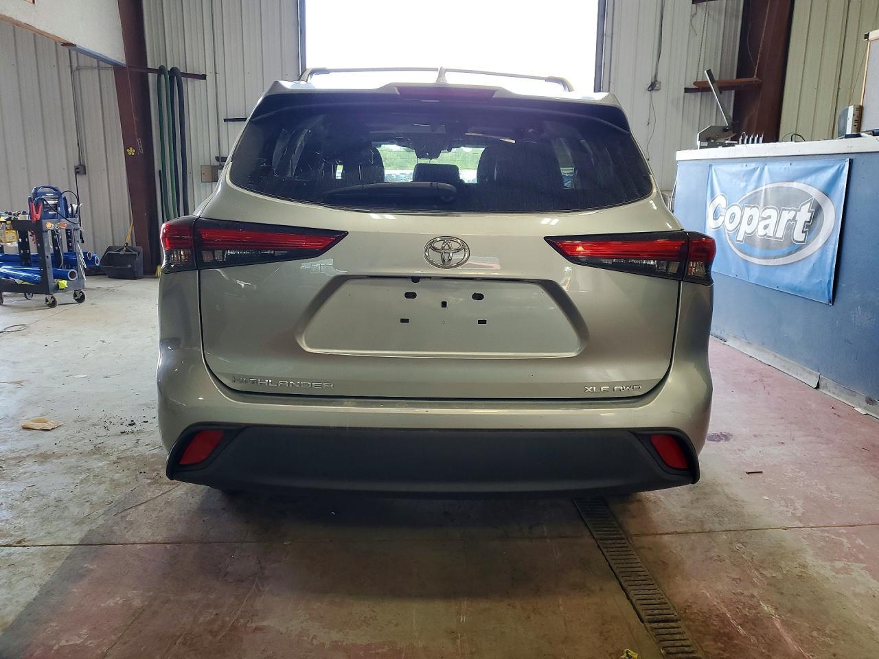 2021 Toyota Highlander Xle - Фото 6