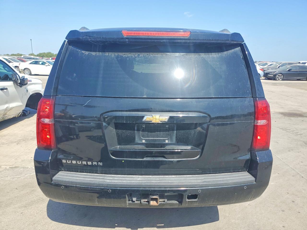 2015 Chevrolet Suburban C1500 Lt - Фото 6