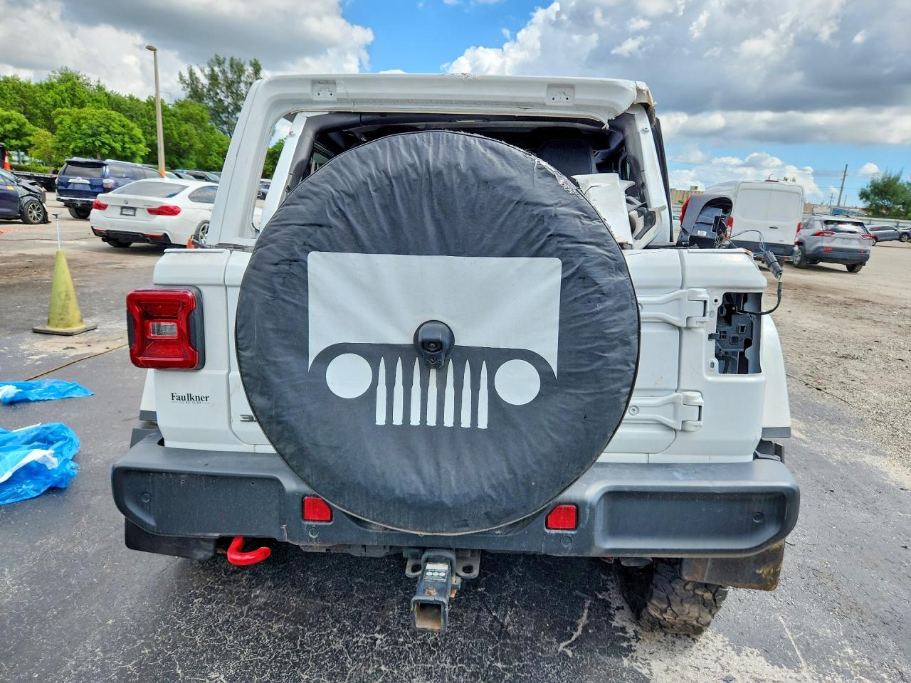 2023 Jeep Wrangler Rubicon - Фото 6