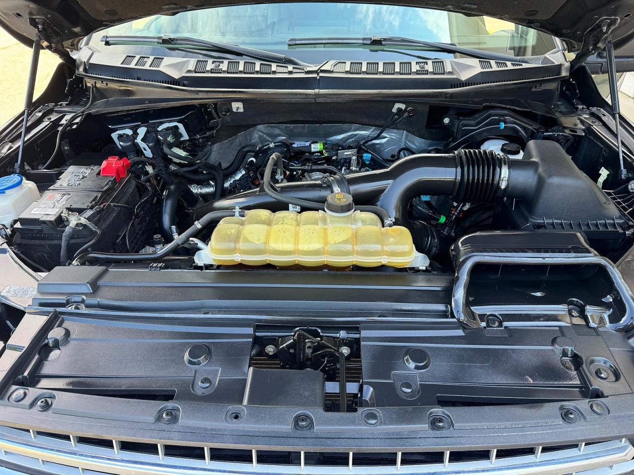 2020 Ford F150 Super Cab - Фото 7