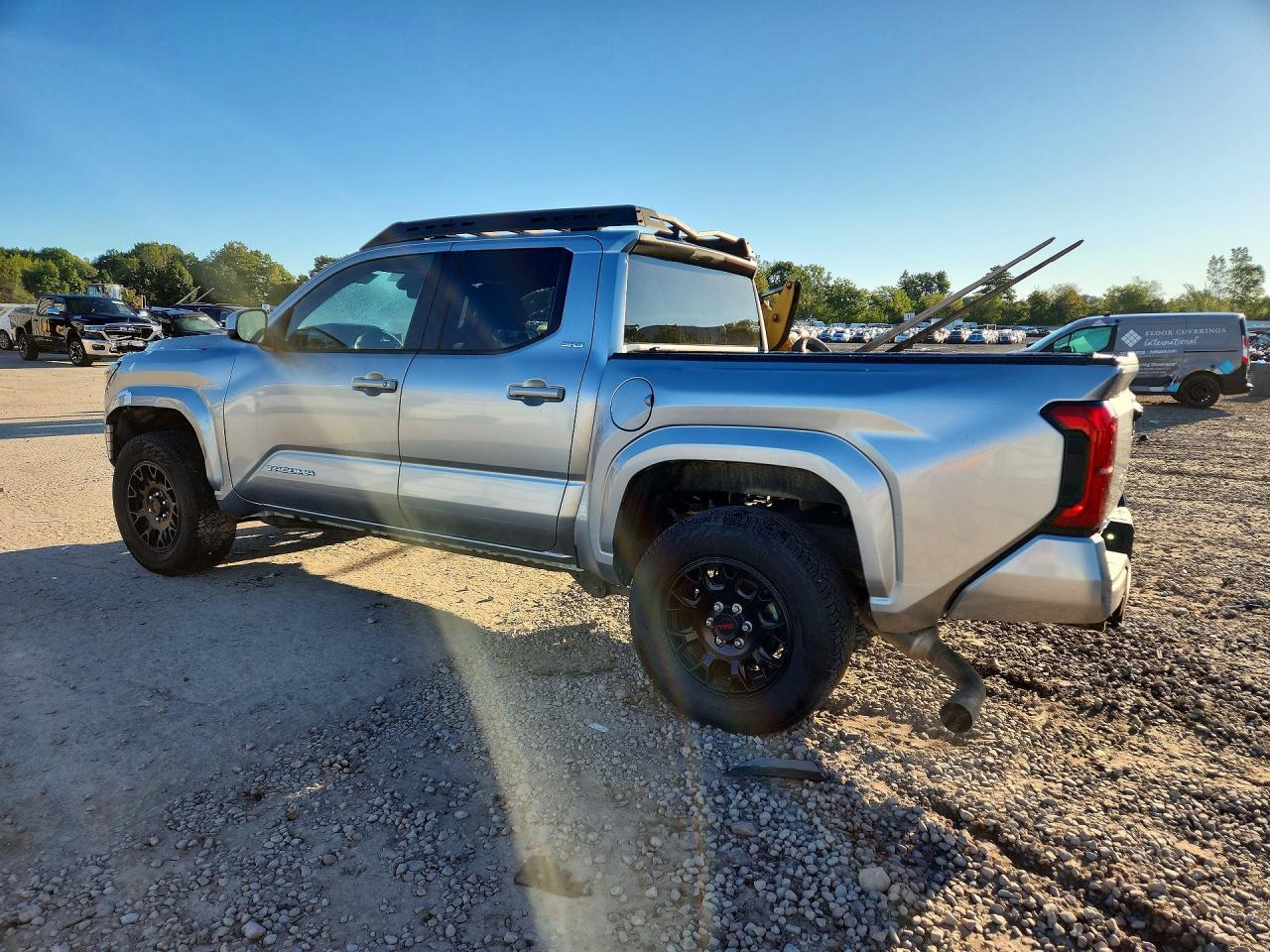 2025 Toyota Tacoma Sr5 - Фото 2