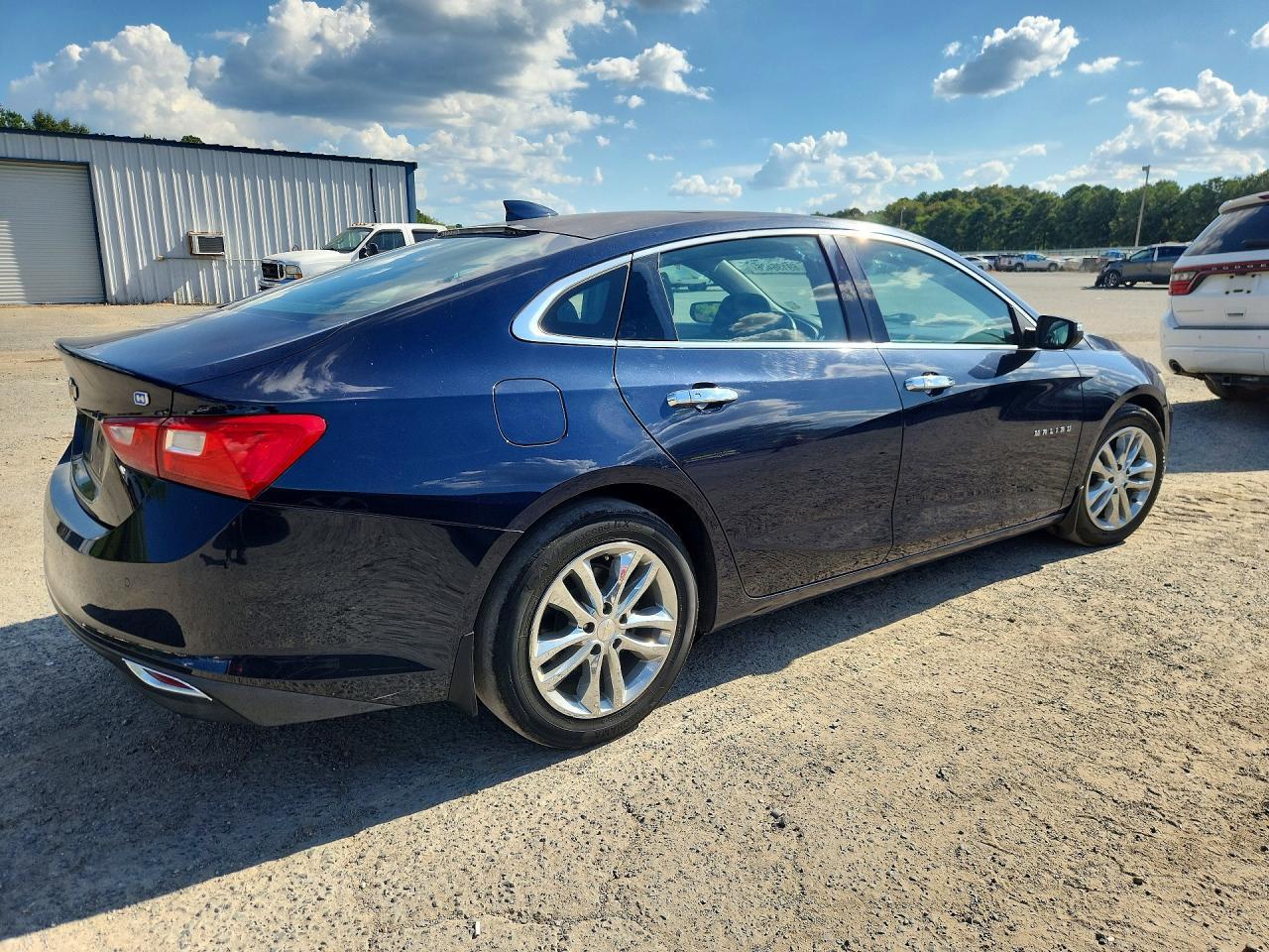 2018 Chevrolet Malibu Hybrid - Фото 3