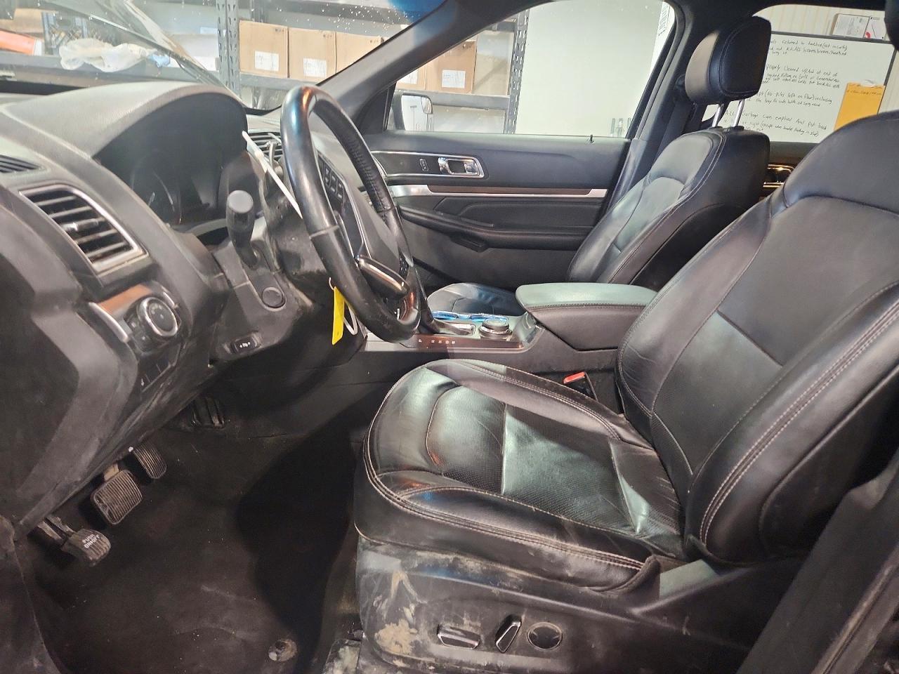 2016 Ford Explorer Limited - Image 7