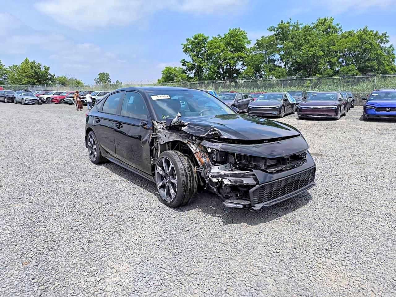 2025 Honda Civic Sport Touring - Фото 3