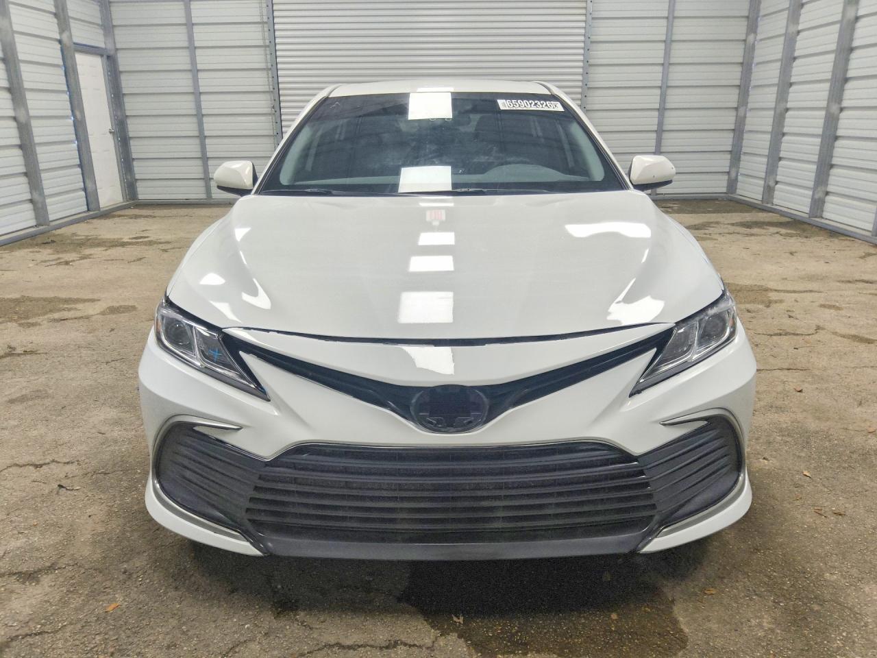 2023 Toyota Camry Le - Image 5