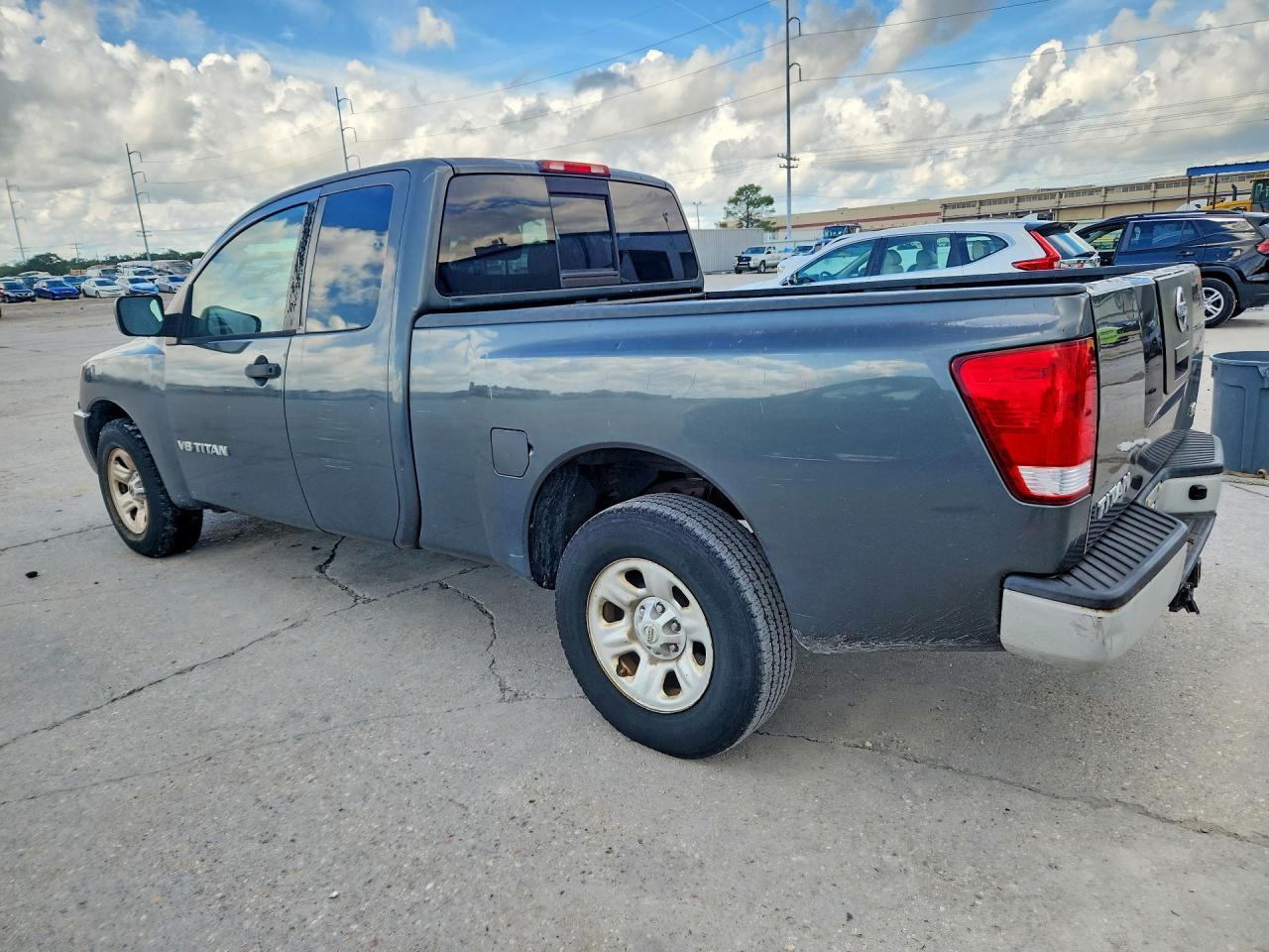 2006 Nissan Titan Xe - Фото 2