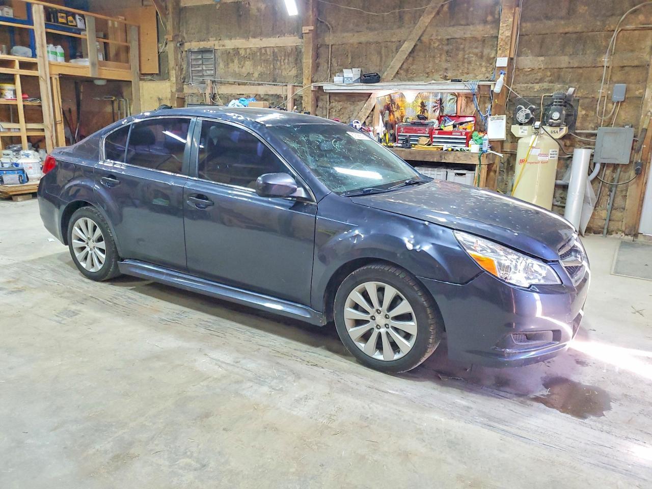 2010 Subaru Legacy 3.6R Premium - Image 4