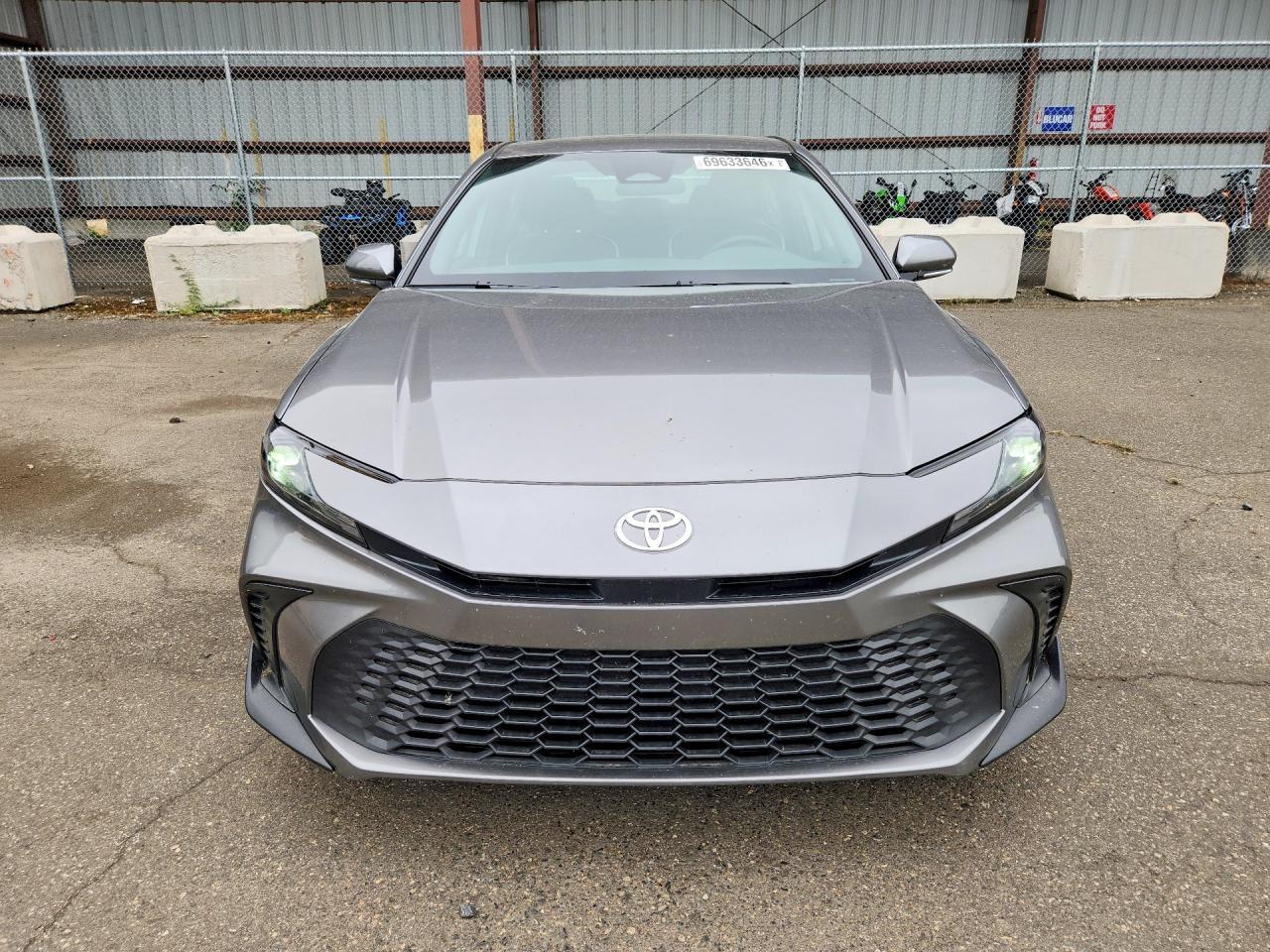 2026 Toyota Camry Se - Image 5
