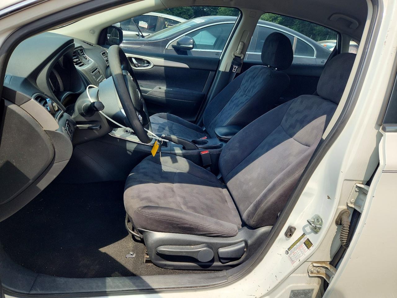 2013 Nissan Sentra S - Image 7