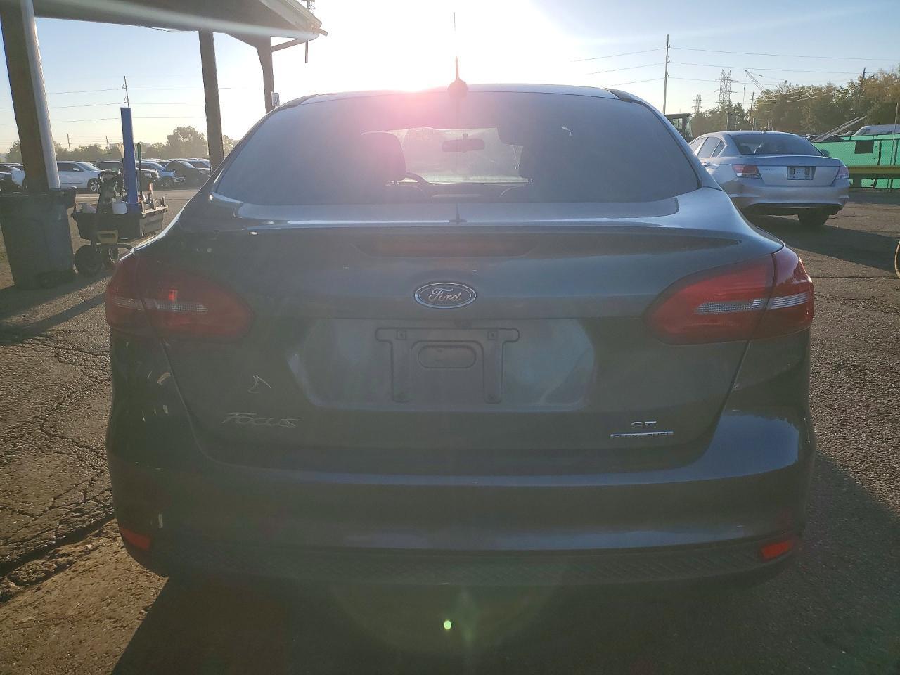 2016 Ford Focus - Фото 6