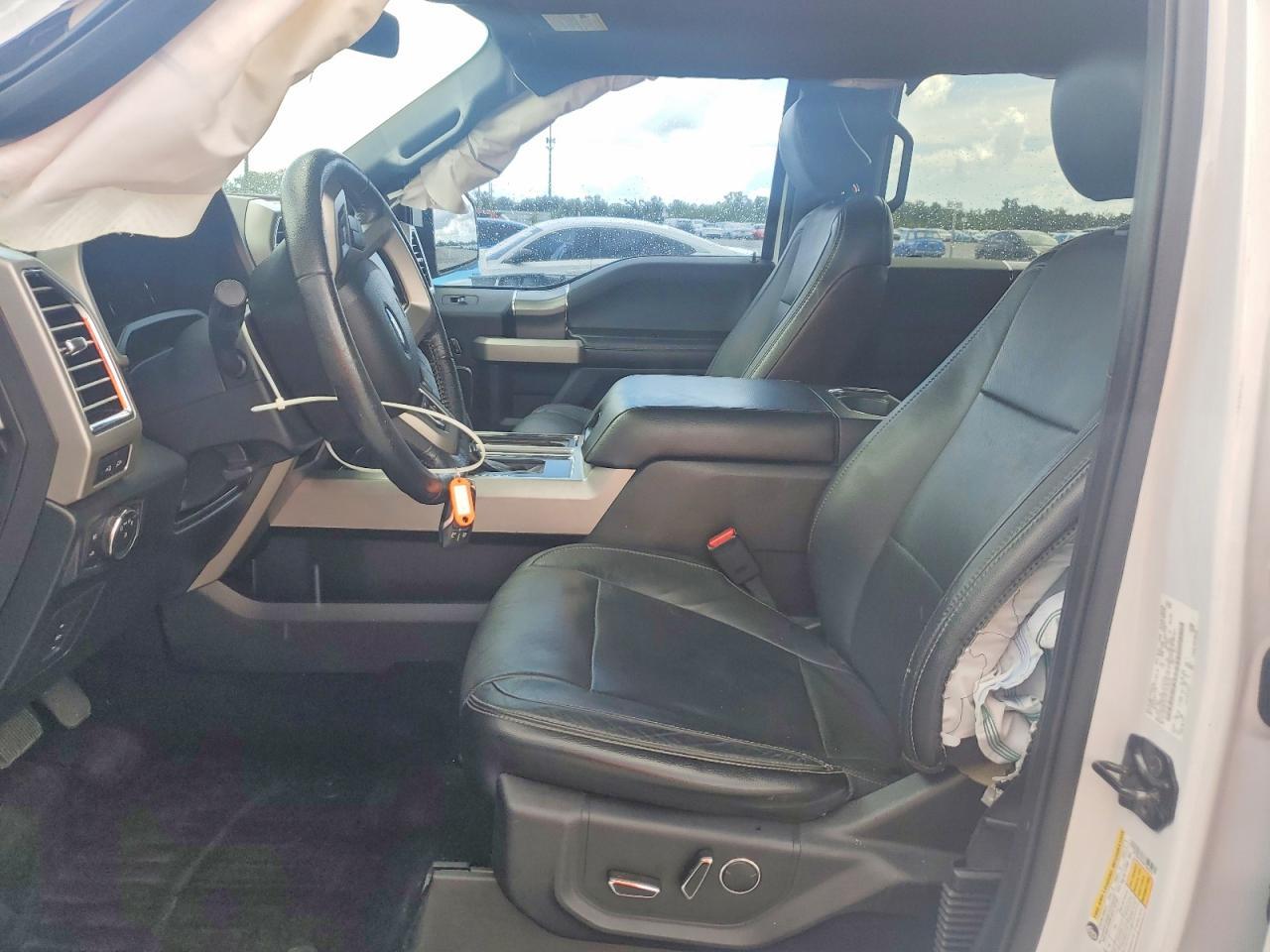 2015 Ford F150 Supercrew - Фото 7