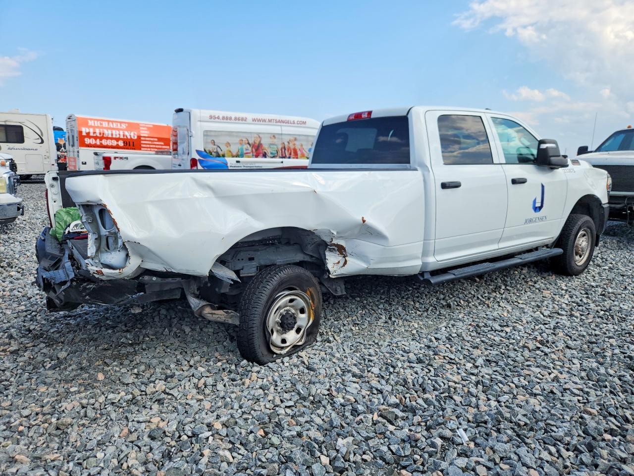 2024 Ram 2500 Tradesman - Image 3