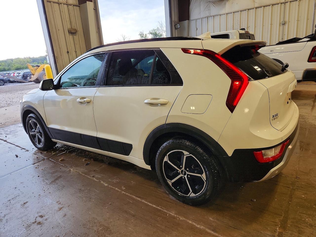2023 Kia Niro Ex - Фото 2