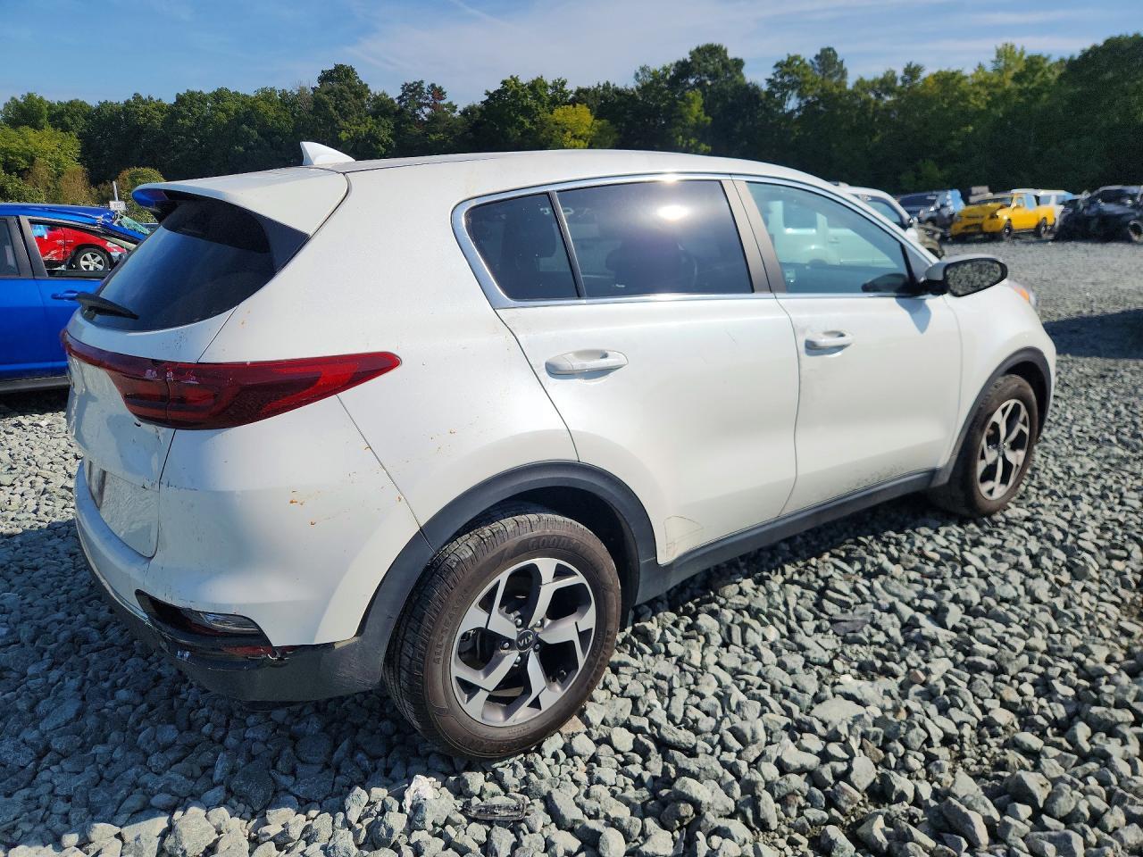 2021 Kia Sportage Lx - Image 3