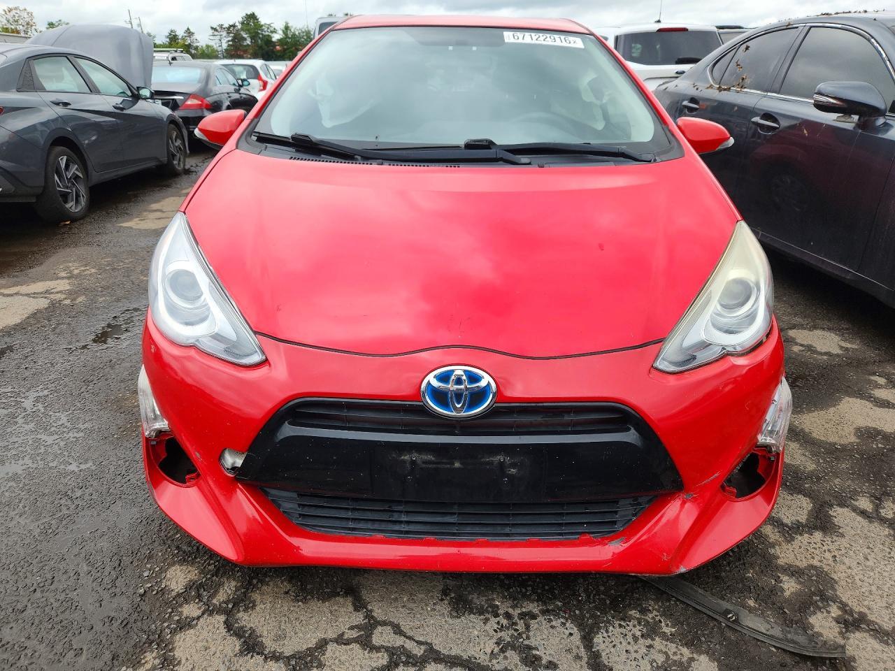 2015 Toyota Prius C Two - Фото 5