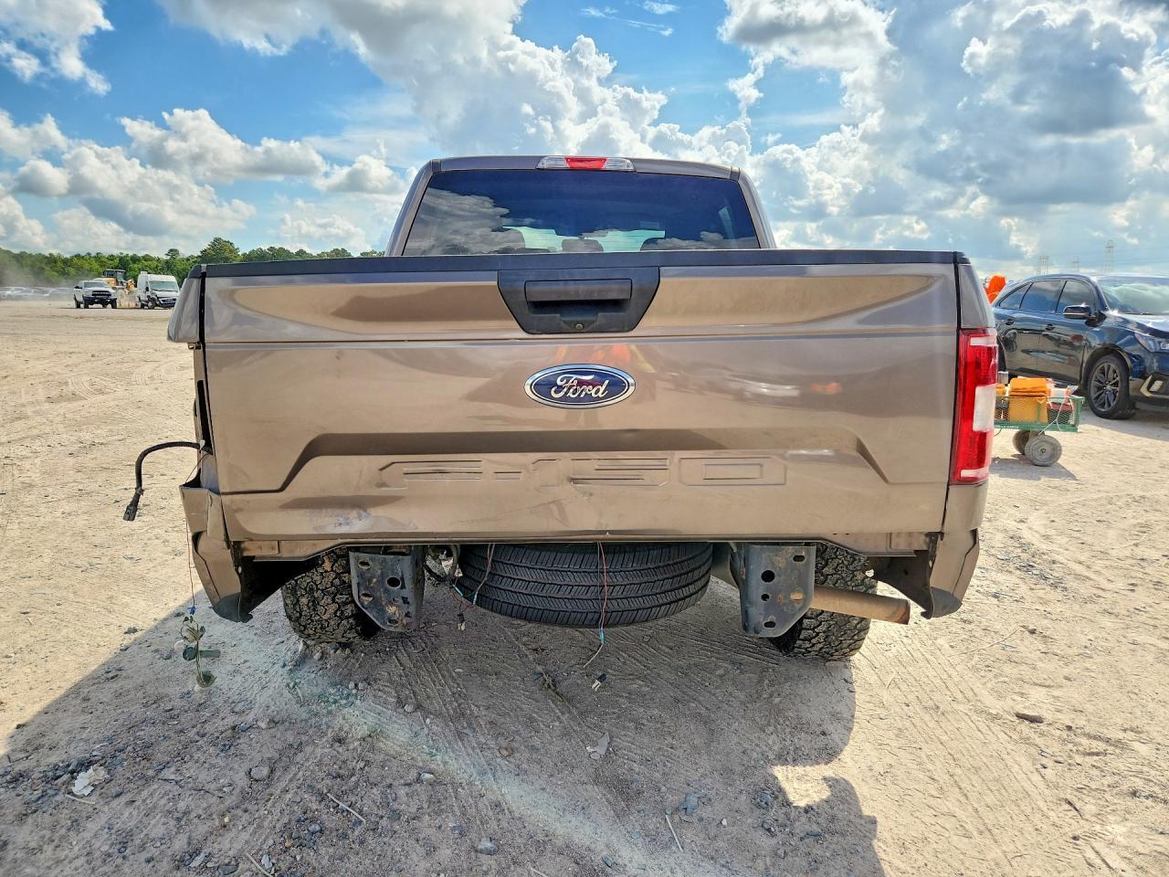 2020 Ford F150 Supercrew - Фото 6