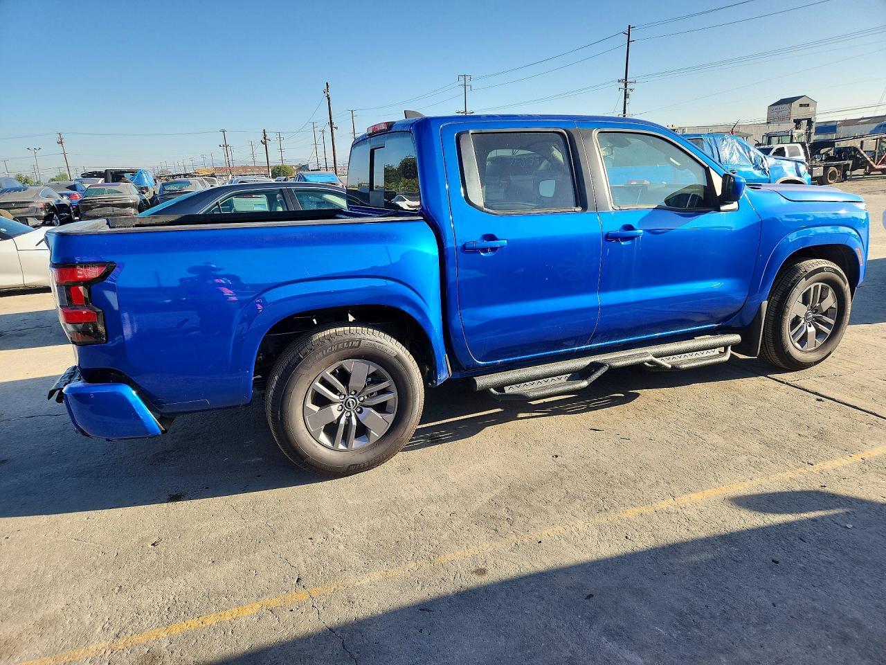 2026 Nissan Frontier Sv - Image 3