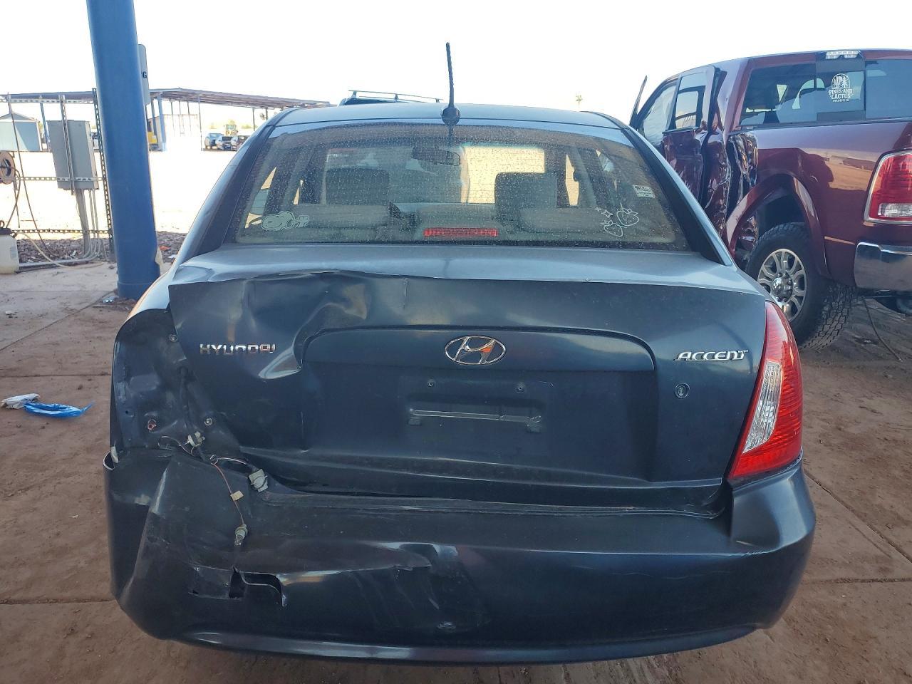 2010 Hyundai Accent Gls - Фото 6