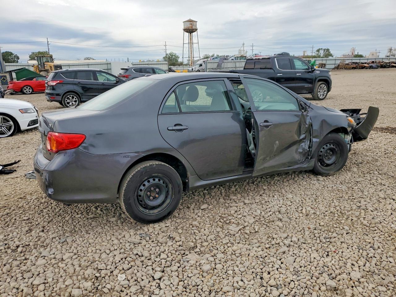 2010 Toyota Corolla Le - Image 3
