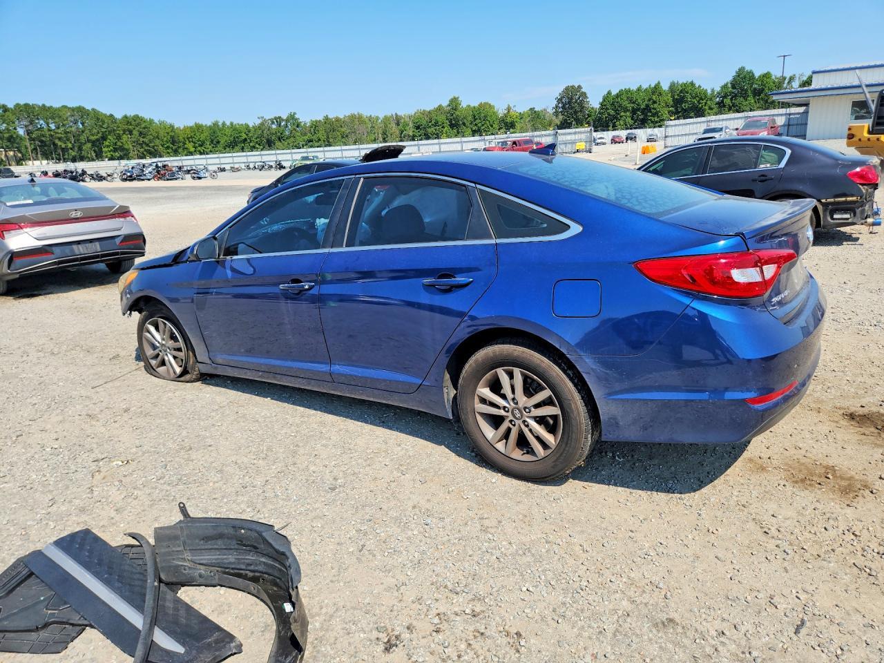 2016 Hyundai Sonata Se - Фото 2