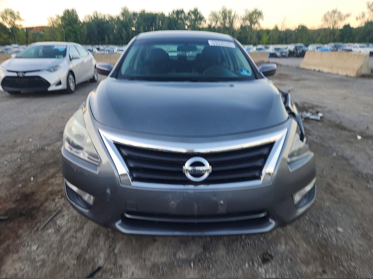 2015 Nissan Altima 2.5 S - Фото 5