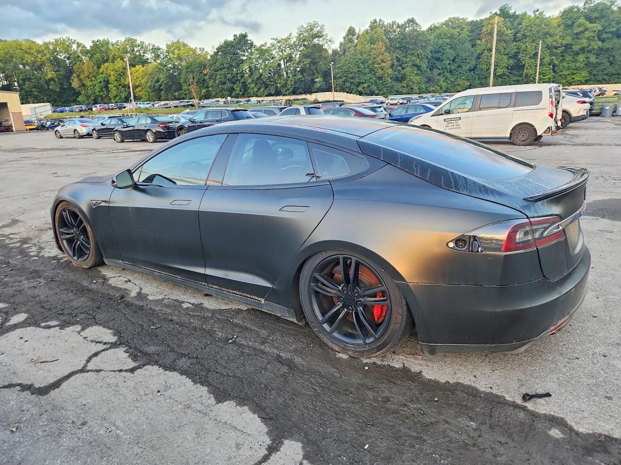 2013 Tesla Model S - Фото 2