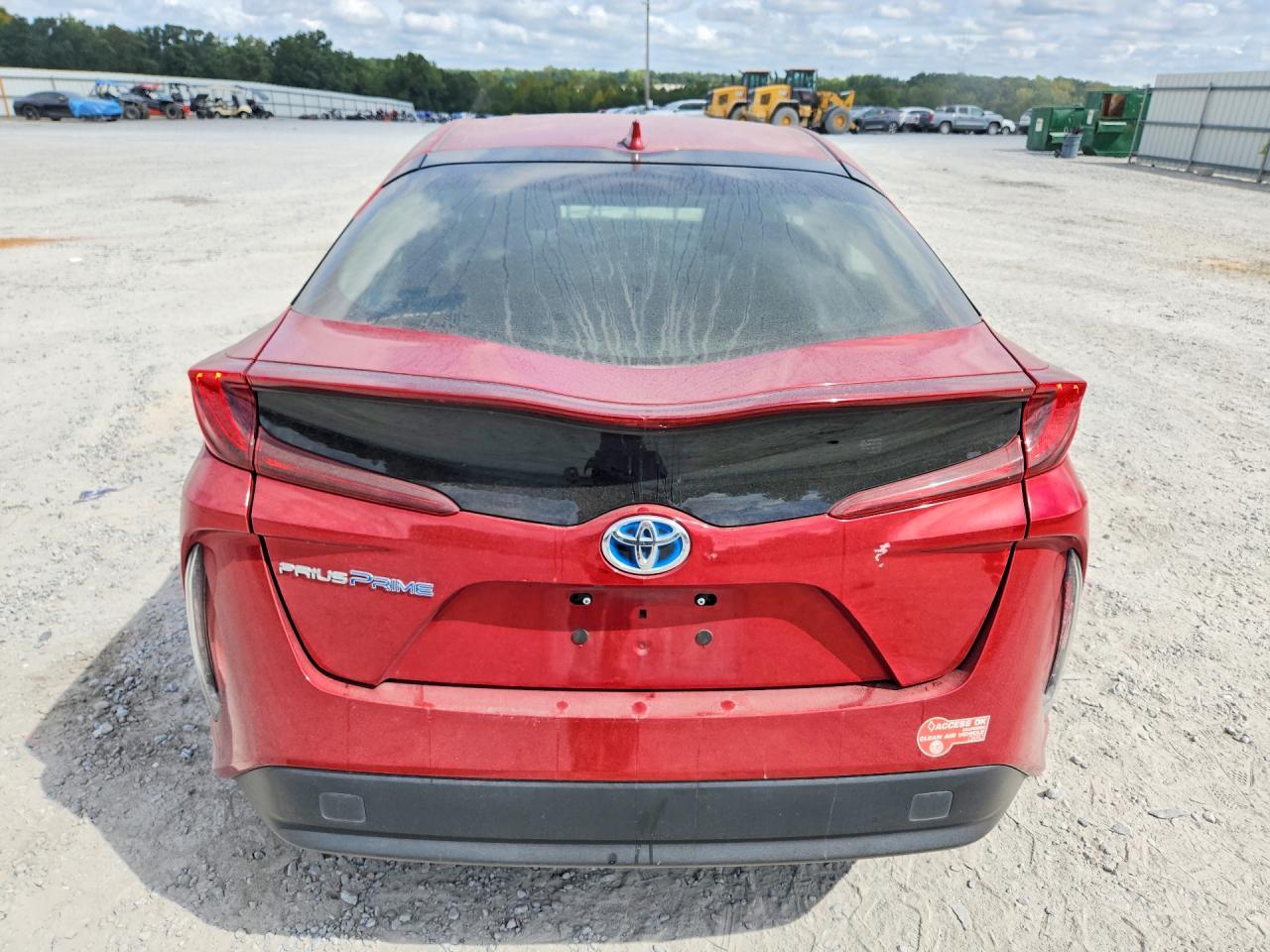 2017 Toyota Prius Prime Premium - Фото 6