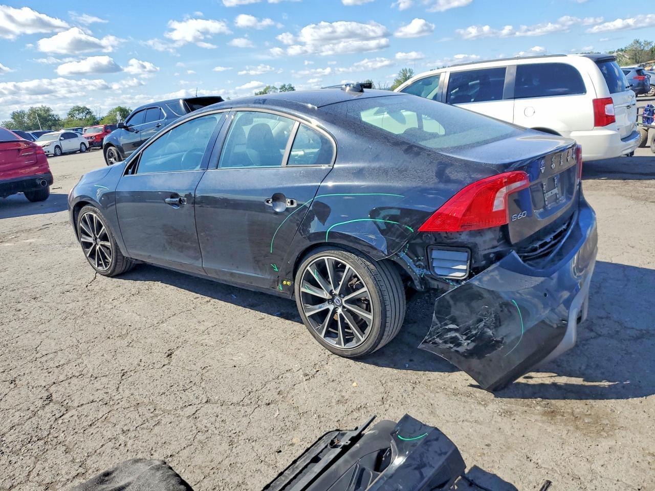 2017 Volvo S60 Dynamic - Image 2