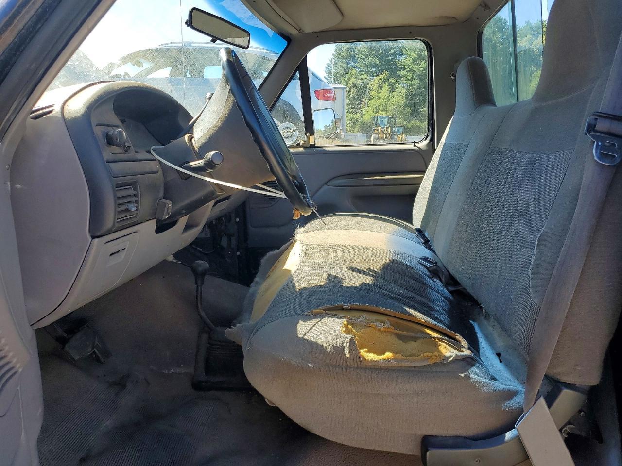 1997 Ford F250 - Image 7