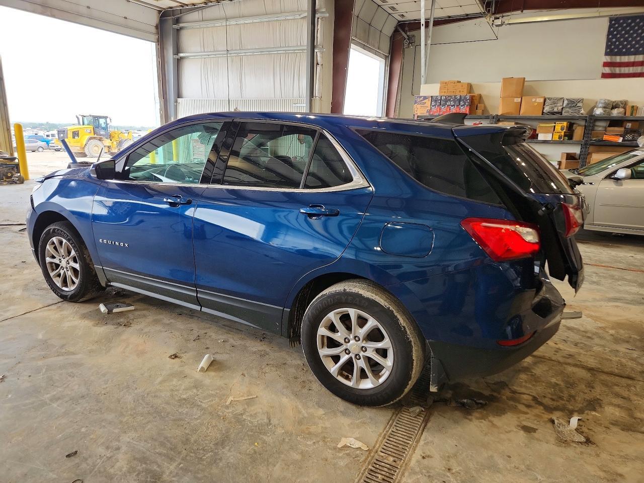 2020 Chevrolet Equinox Lt - Фото 2