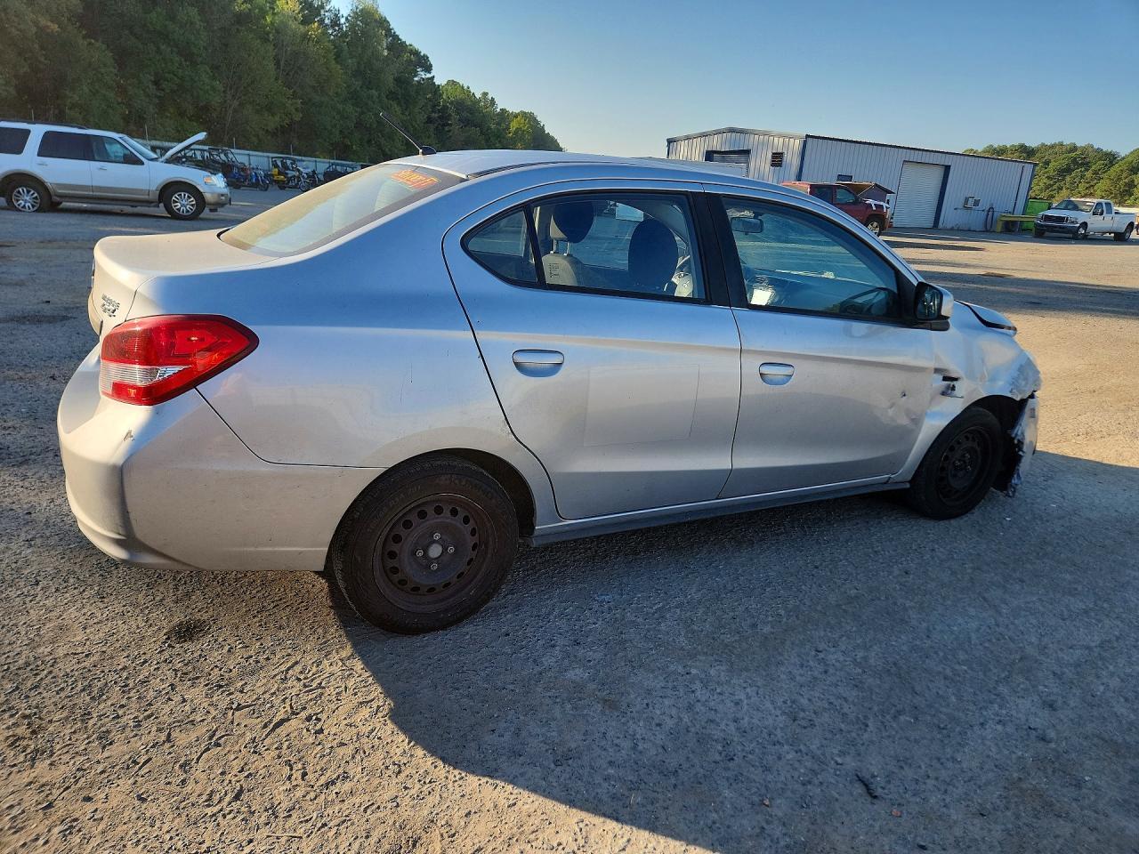 2019 Mitsubishi Mirage G4 Es - Фото 3