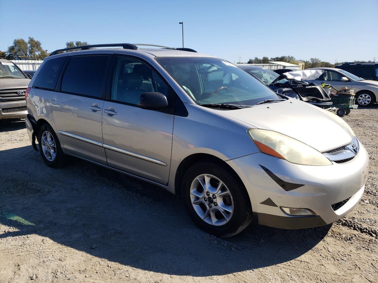 2006 Toyota Sienna Xle Limited 7 Passenger - Фото 4