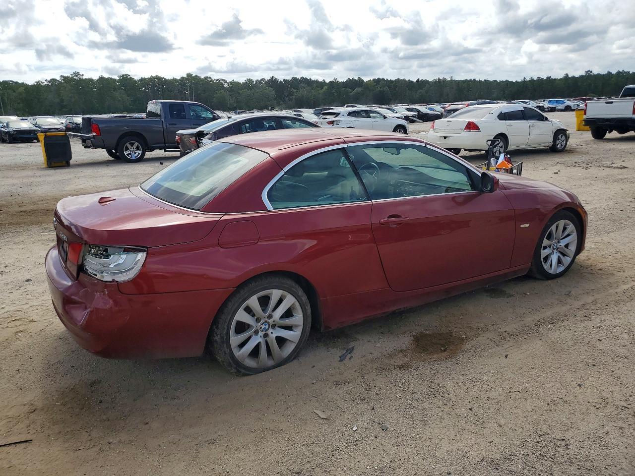 2013 BMW 328 I - Image 3