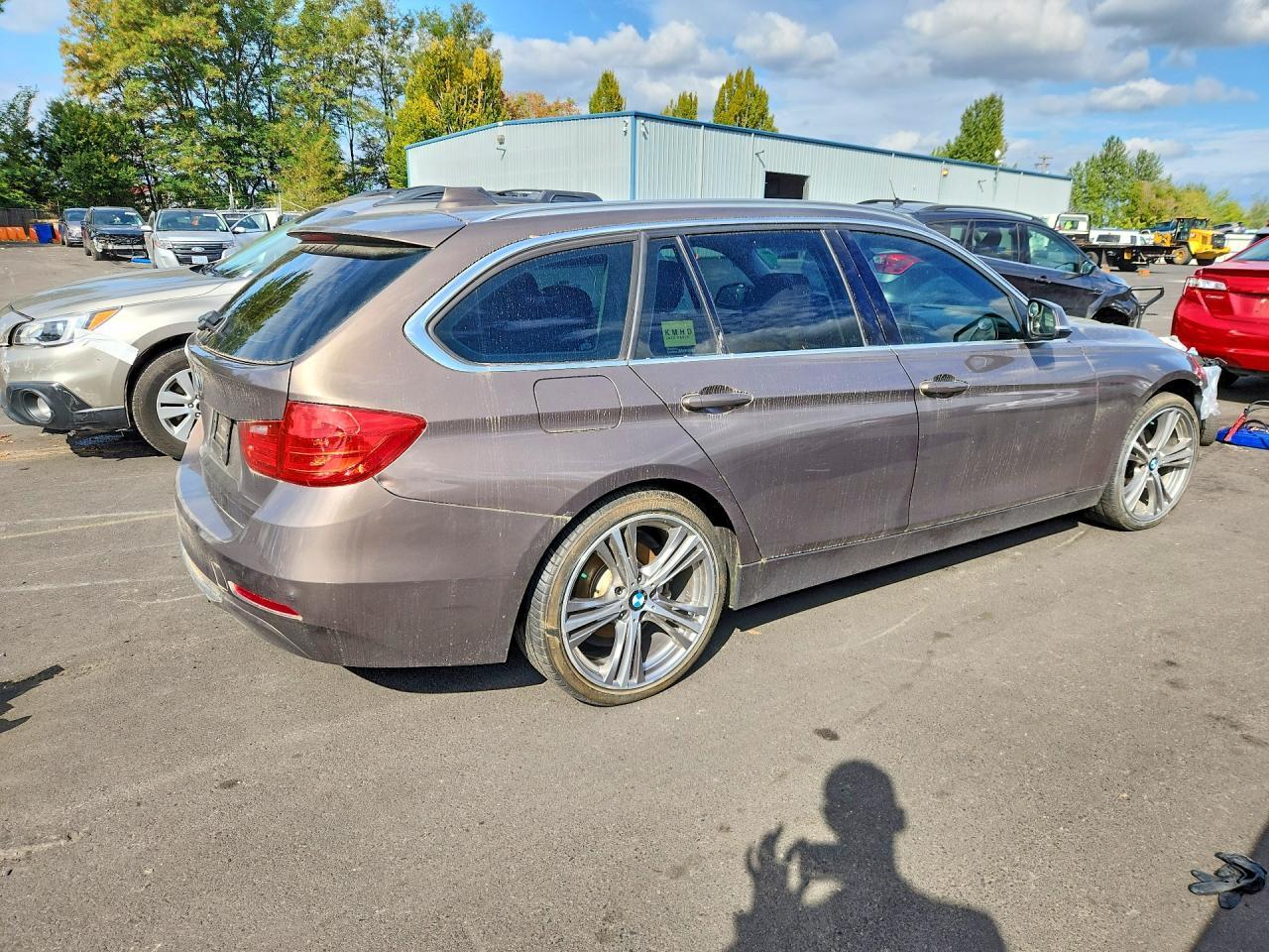 2014 BMW 328 Xi - Image 3