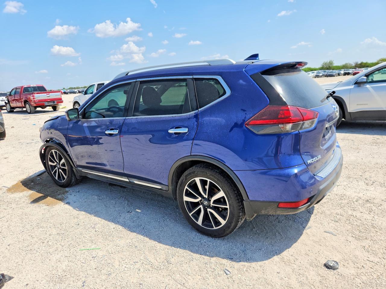 2019 Nissan Rogue Sl - Image 2
