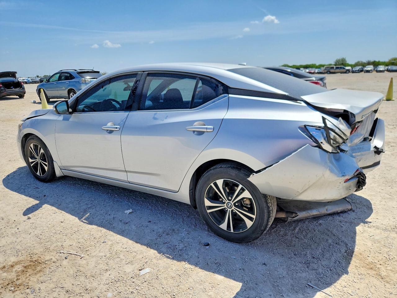 2022 Nissan Sentra Sv - Image 2