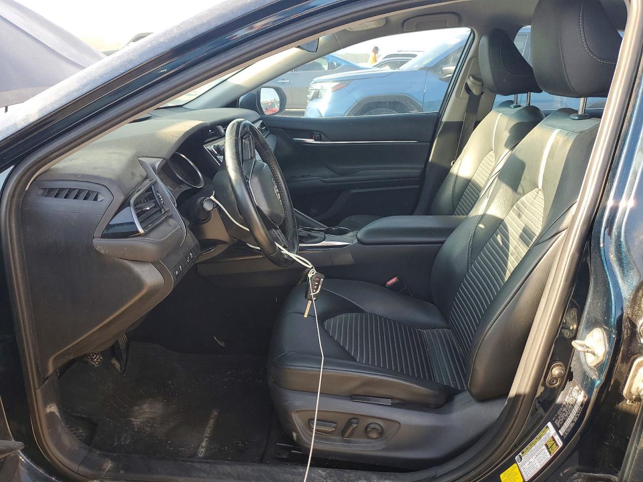 2019 Toyota Camry Se - Фото 7