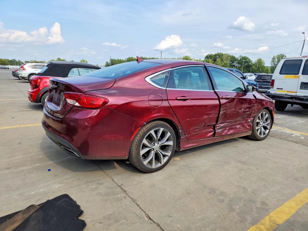 2016 Chrysler 200 C - Фото 3