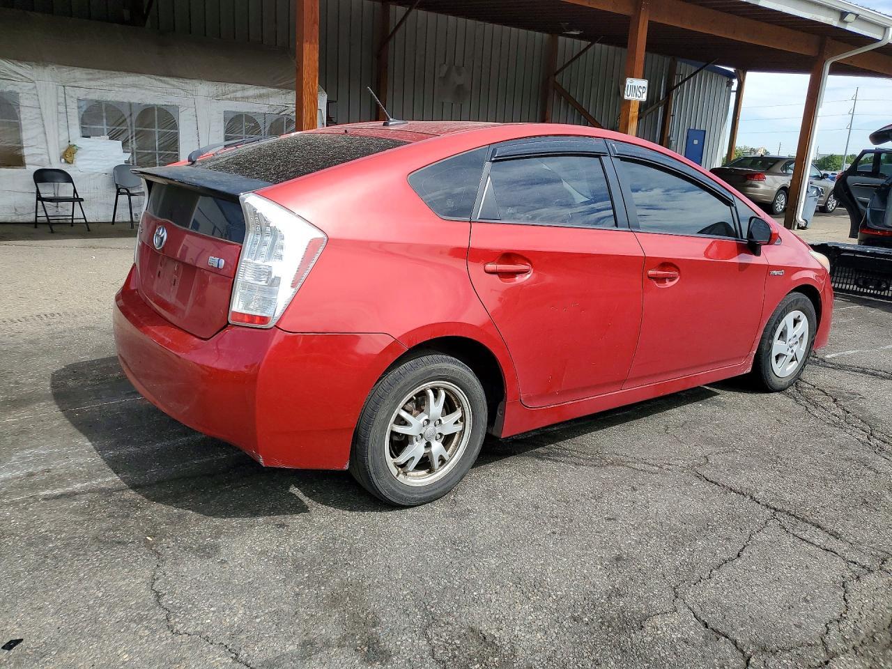 2011 Toyota Prius Two - Image 3