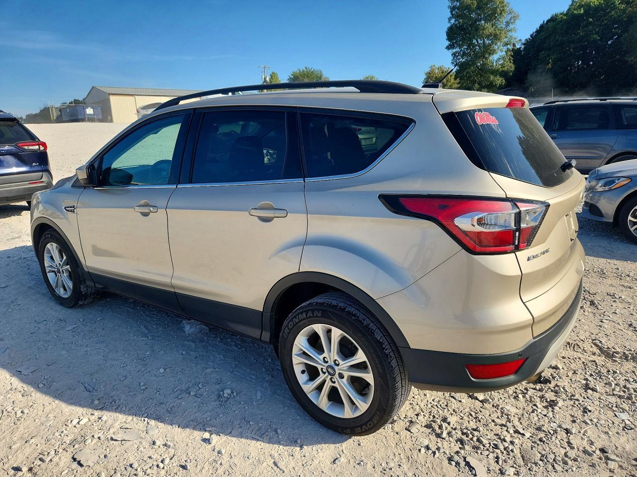 2017 Ford Escape Se - Image 2