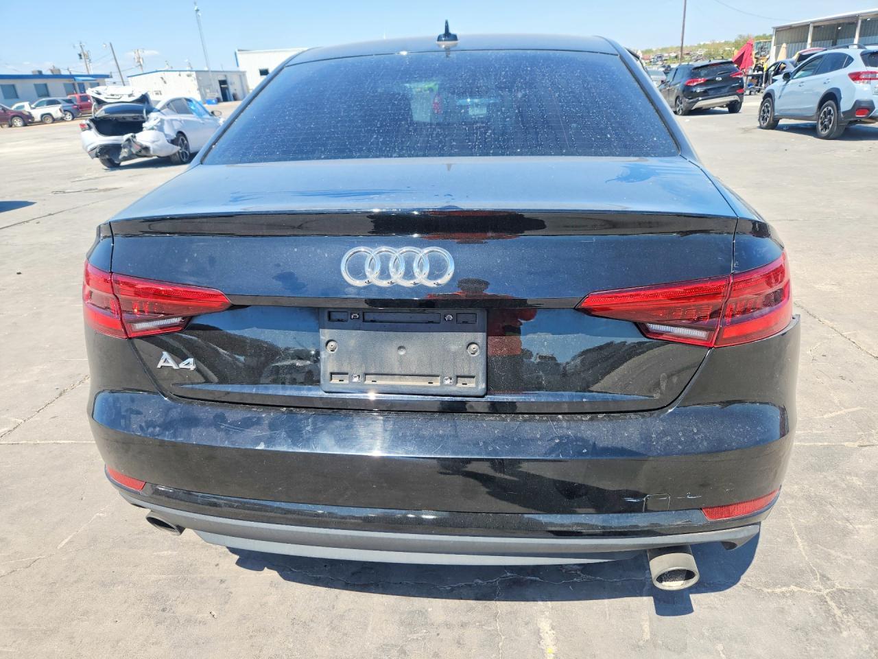 2017 Audi A4 Premium - Фото 6