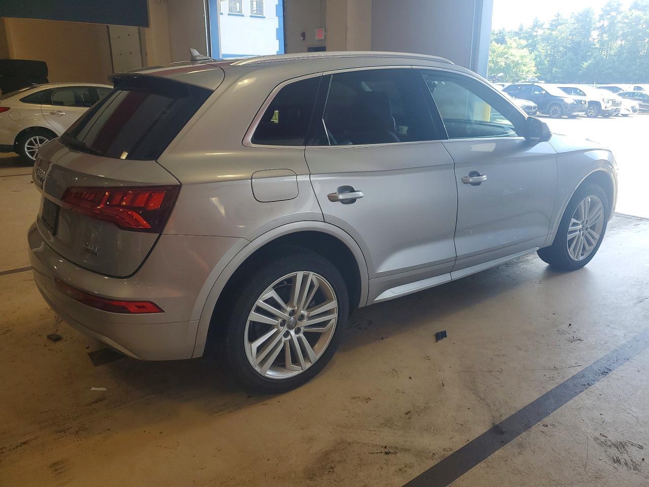 2018 Audi Q5 Premium Plus - Фото 3