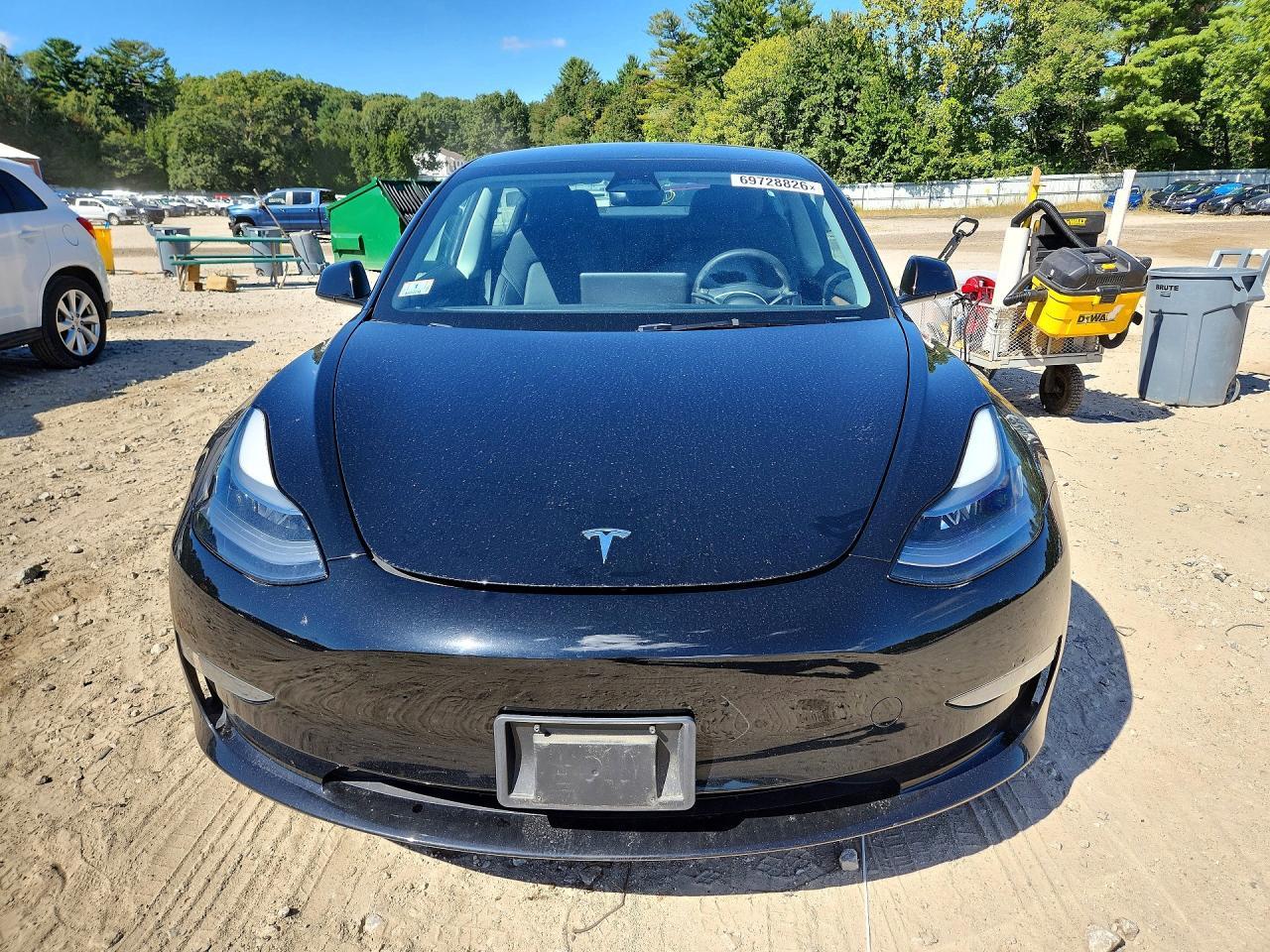 2023 Tesla Model 3 - Фото 5