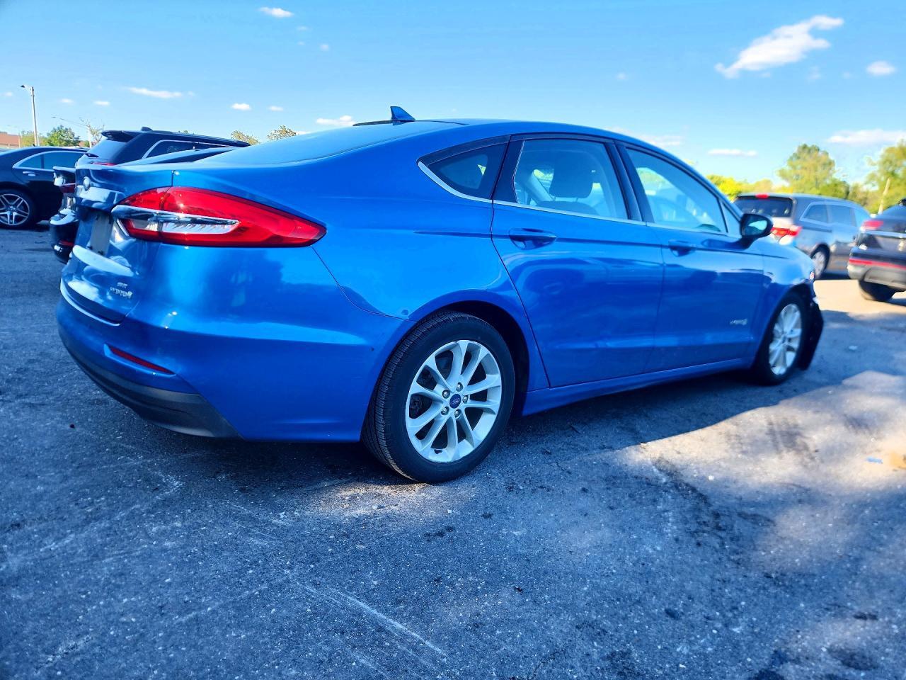 2019 Ford Fusion Se - Фото 3