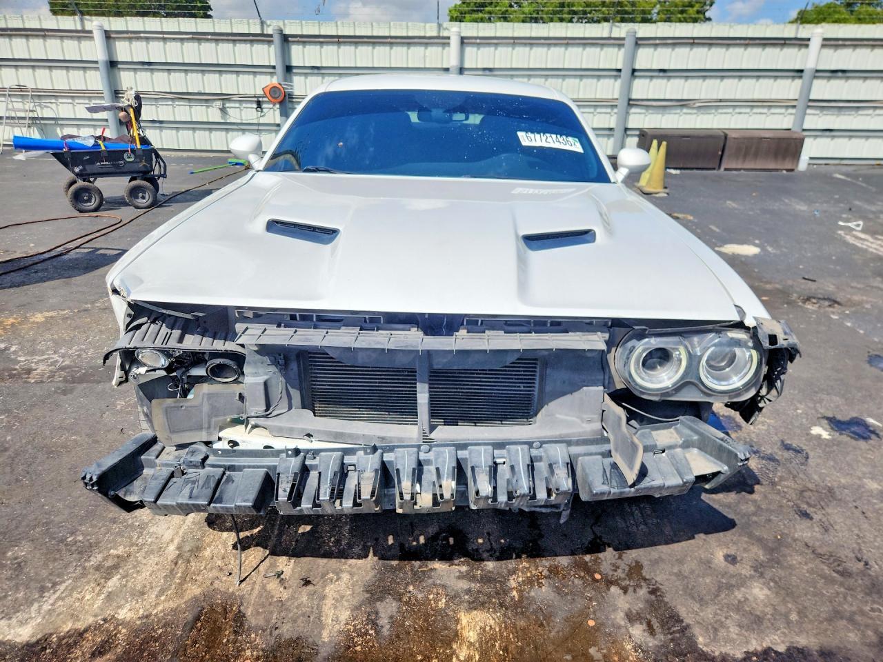 2015 Dodge Challenger Sxt - Image 5